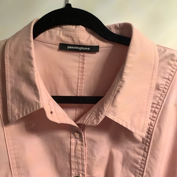 48. Plus size 1X Penningtons Size 20 Tailored pink Blouse - Picture 2 of 7